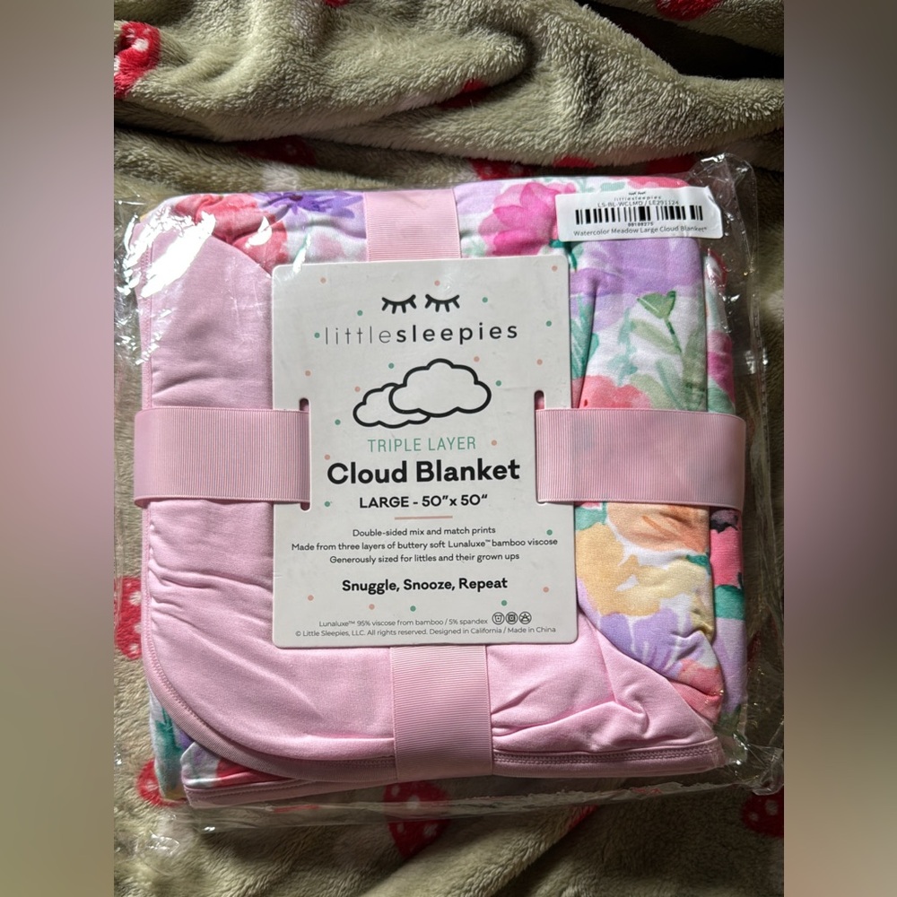 Little Sleepies Watercolor Meadow Blanket